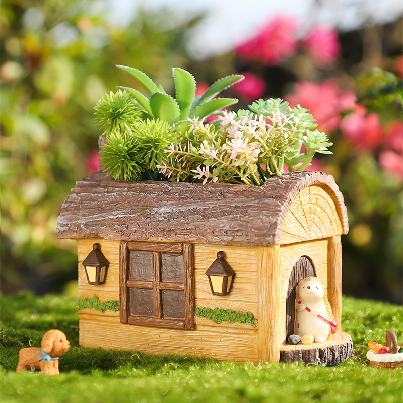 KT0009 (4) - Fairy Tale Cottage Resin Succulent Planter Set