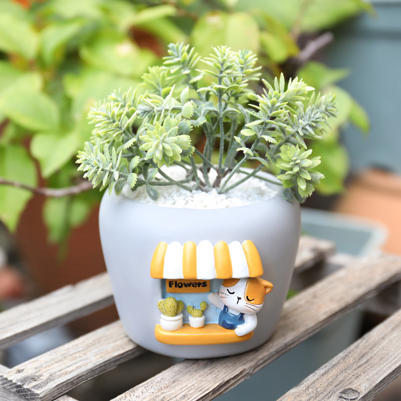 KT0010 (2) - Cute Shopfront Resin Succulent Planter Set