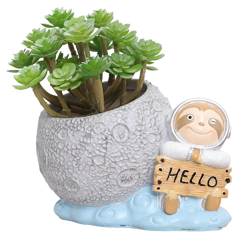 KT0038 (1) - Astronaut Sloth Moon Resin Succulent Planter Set