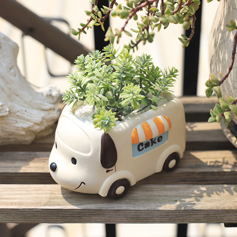 KT0044 (2) - Cute Animal Food Truck Resin Planters