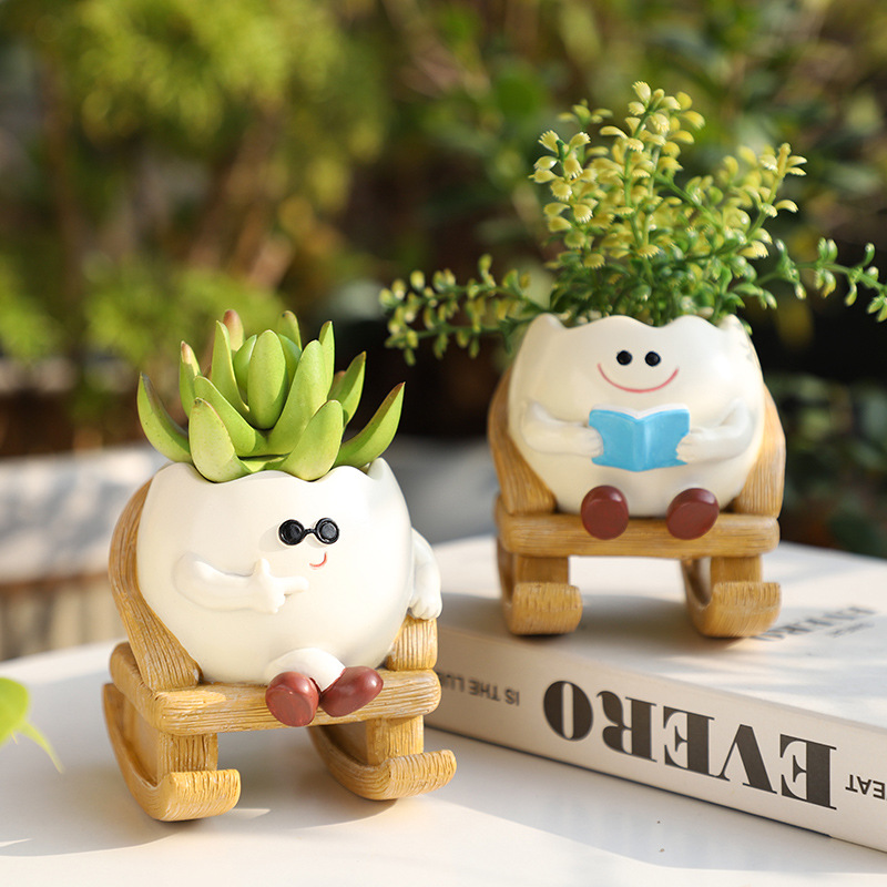 KT0054 (3) - Cute Tooth Character Resin Planters