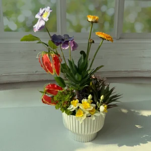 SE0026 (17) profile - Mixed Wildflower Flame Lily