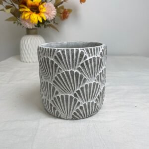 VA0005 (1) profile - Embossed Cylinder Planter Series