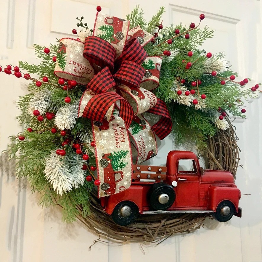 WCH0034 (3) - Christmas Rustic Grapevine Wreath Collection