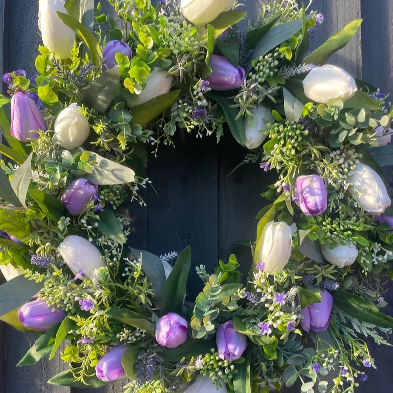 WSP0024 (3) - Artificial Purple White Tulip Wreath
